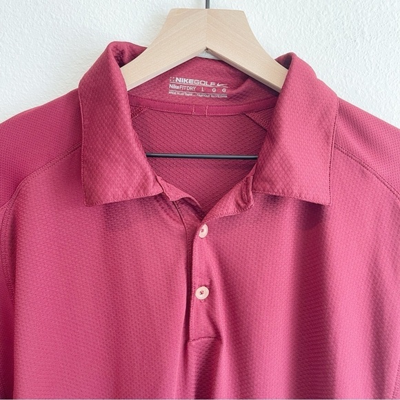 Nike Mens Polo Size large Dri Fit Golf Short Sleeves Maroon Collared - Picture 2 of 8